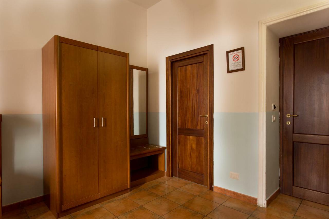 Few Steps From St Peter Bed & Breakfast Exterior foto