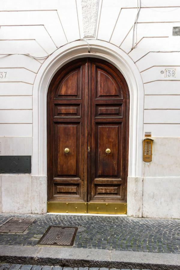 Few Steps From St Peter Bed & Breakfast Exterior foto